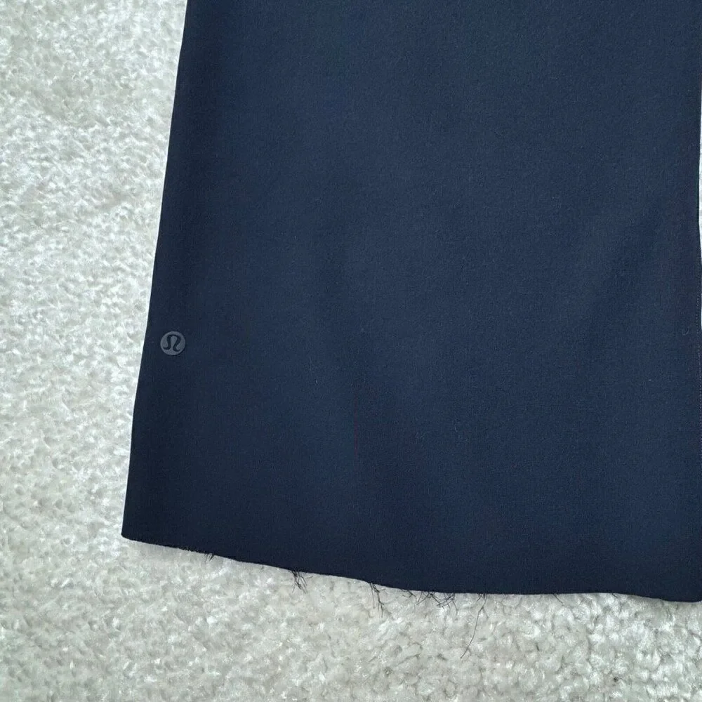 Lululemon On the Fly Crop Raw Hem Pant Navy Blue 6